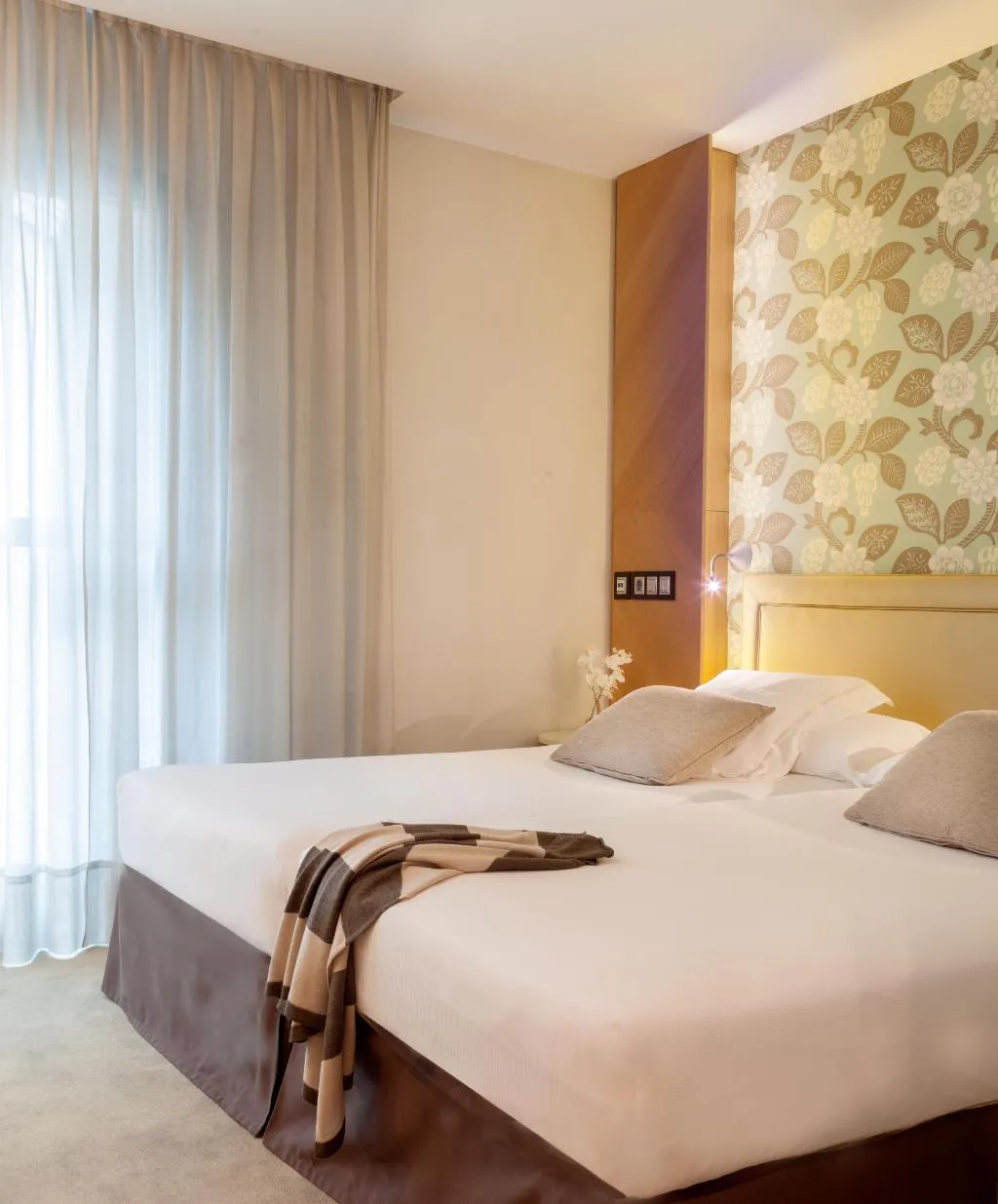 DOUBLE STANDARD Room, Inhala Hotel Garden, Madrid