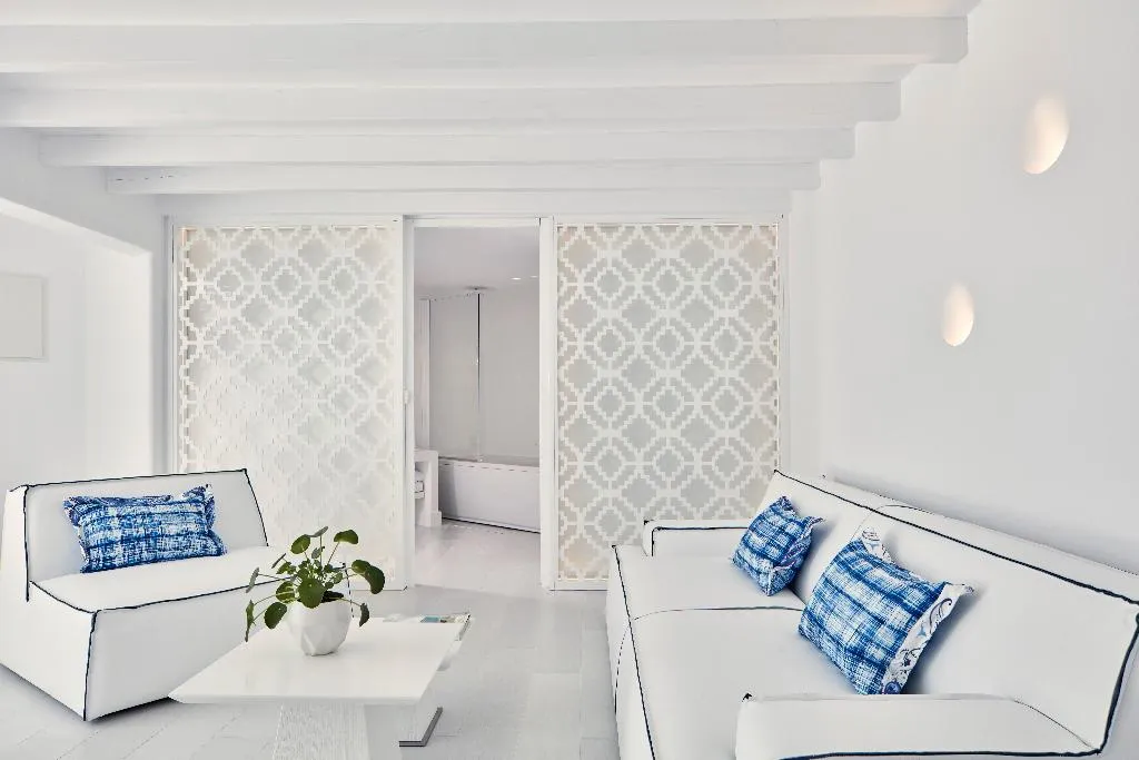 SUITE WITH PRIVATE POOL Room, Katikies Mykonos - The Leading Hotels Of The World, Mykonos