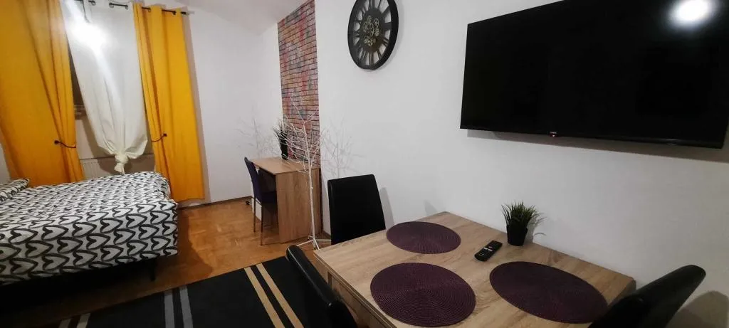TRIPLE COMFORT Room, Lorf Hostel and Apartments, Krakow