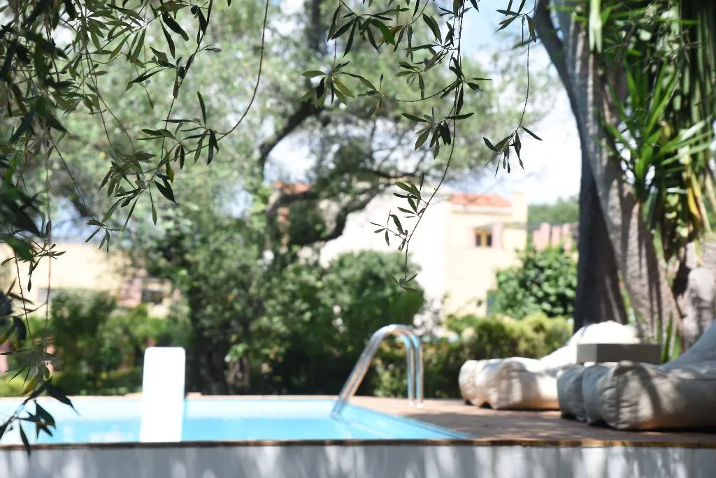 SUITE TWO BEDROOMS WITH PRIVATE POOL Room, Mr & Mrs White Corfu, Corfu