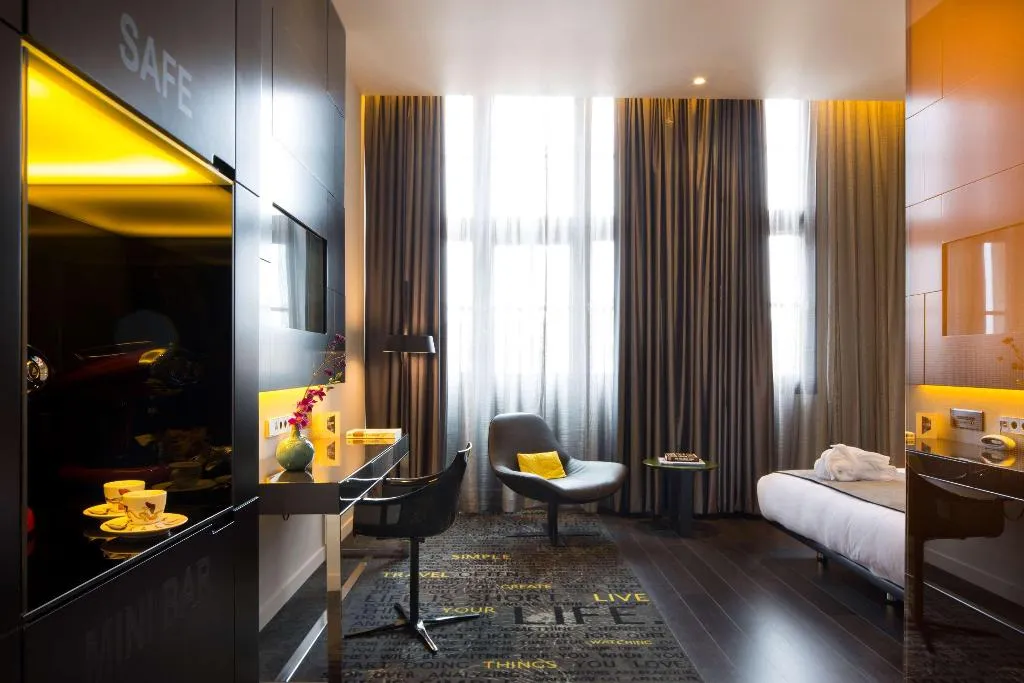 General view, art'otel amsterdam, Powered by Radisson Hotels, Amsterdam