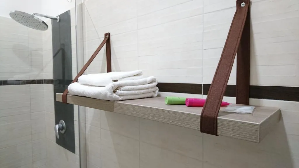TRIPLE STANDARD Room, Centrale, Catania
