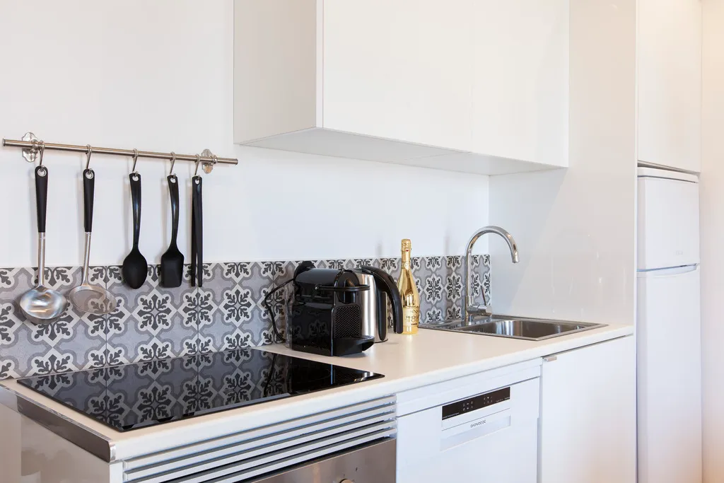 APARTMENT WITH BALCONY Room, Charming Flats by Aspasios, Barcelona