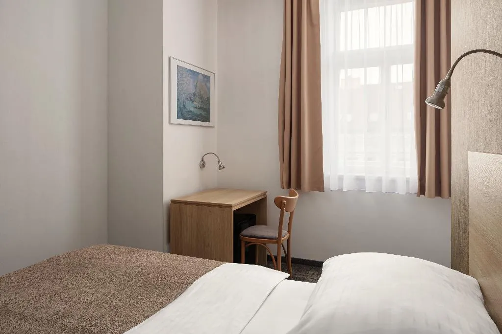 Double or Twin STANDARD Room, Hotel Ambiance, Prague