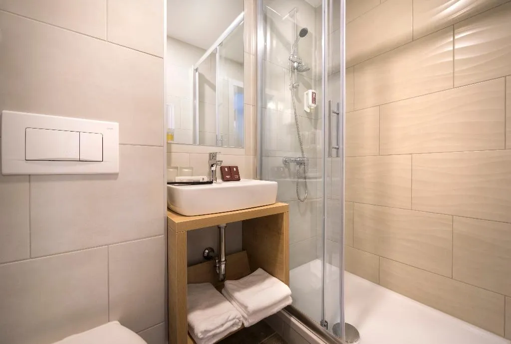 TWIN SEA VIEW WITH BALCONY Room, Remisens hotel Epidaurus, Dubrovnik