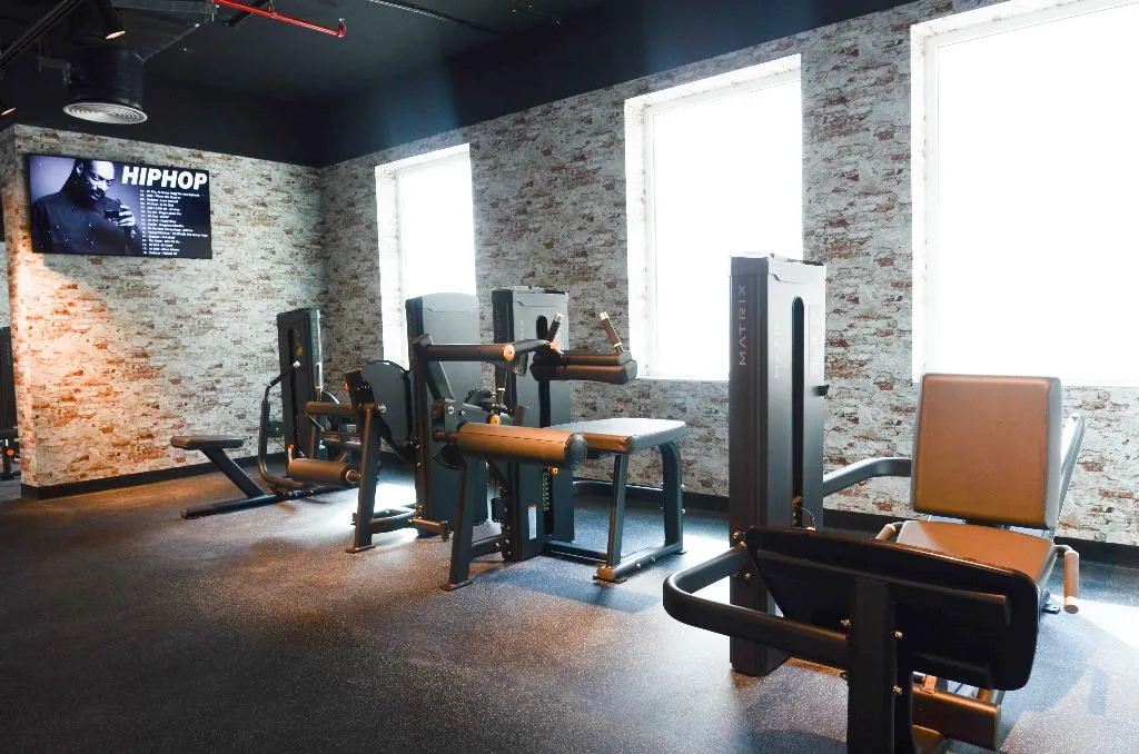 Sports and Entertainment, Vogo Grand Hotel, Dubai