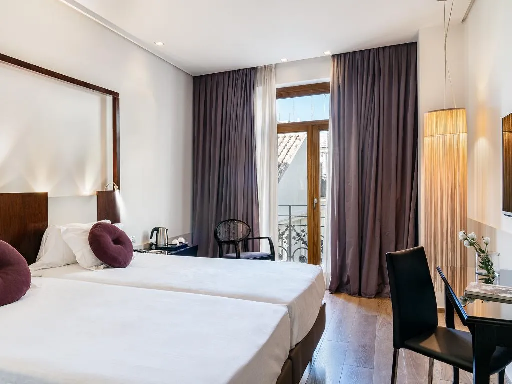 DOUBLE SINGLE USE SUPERIOR Room, Vincci Palace, Valencia