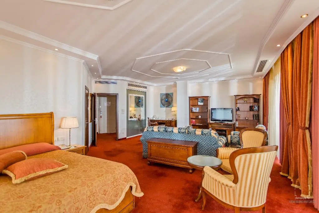 APARTMENT LUXURY SEA VIEW Room, Grand Hotel Pomorie, Bourgas