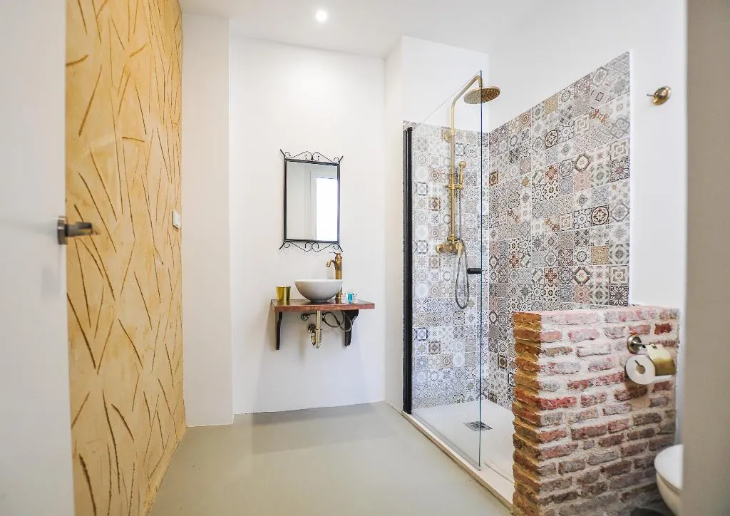 DOUBLE STANDARD Room, Malaga Hostel Boutique, Costa Del Sol