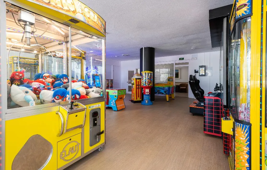 Sports and Entertainment, Globales Hotel Maioris, Majorca