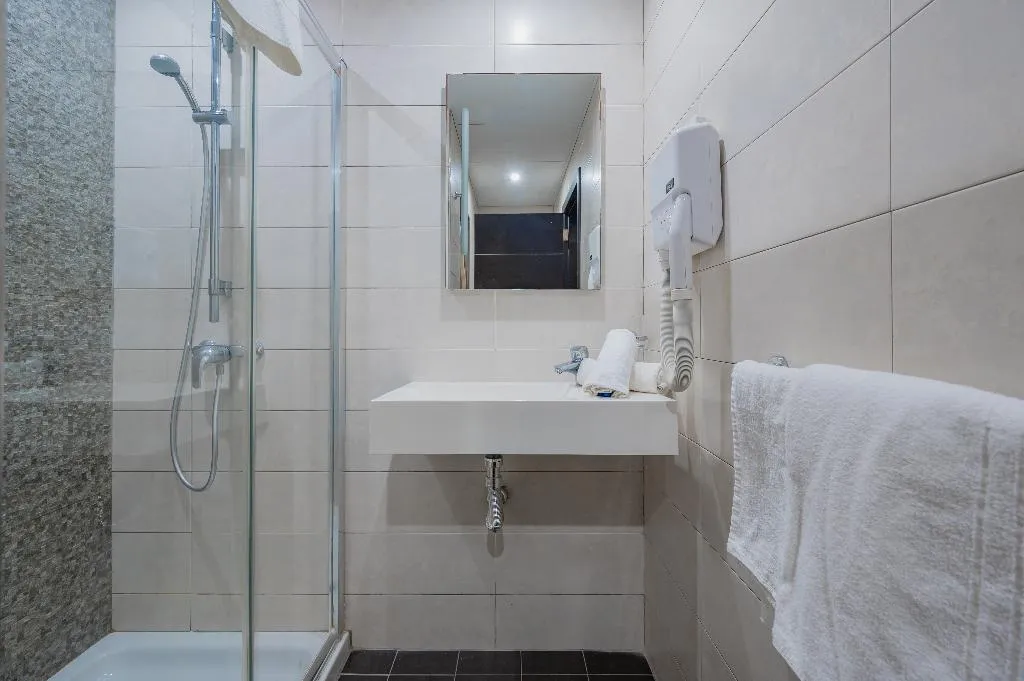 APARTMENT PENTHOUSE Room, Xemxija Bay Hotel, Malta