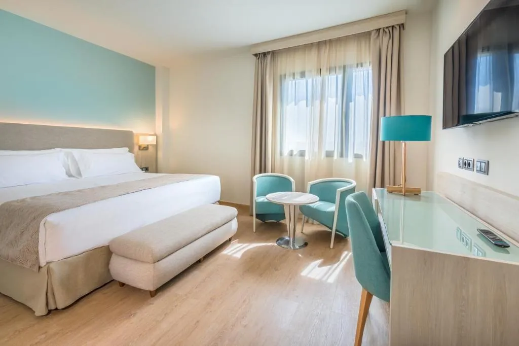 Room, Occidental Sevilla Viapol, Seville