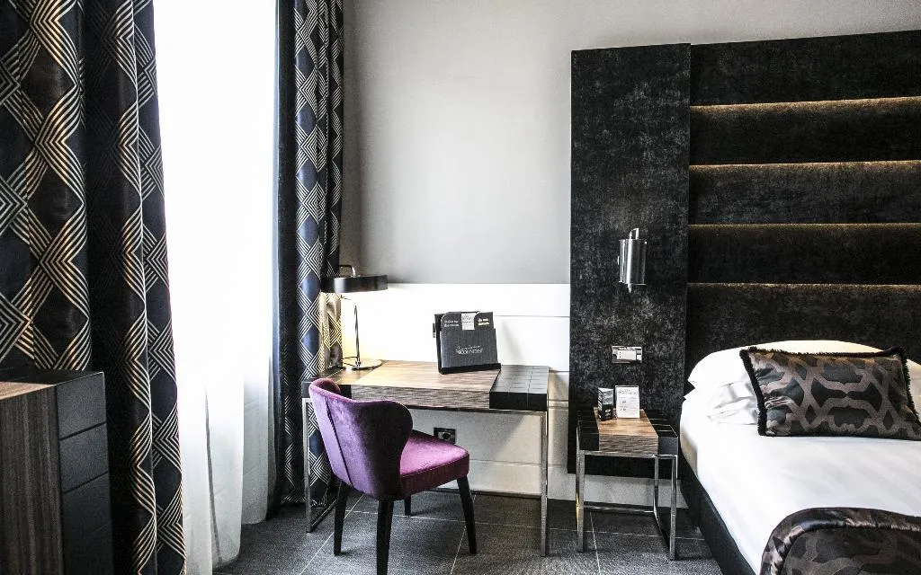 Double or Twin SUPERIOR Room, The Glam, Rome