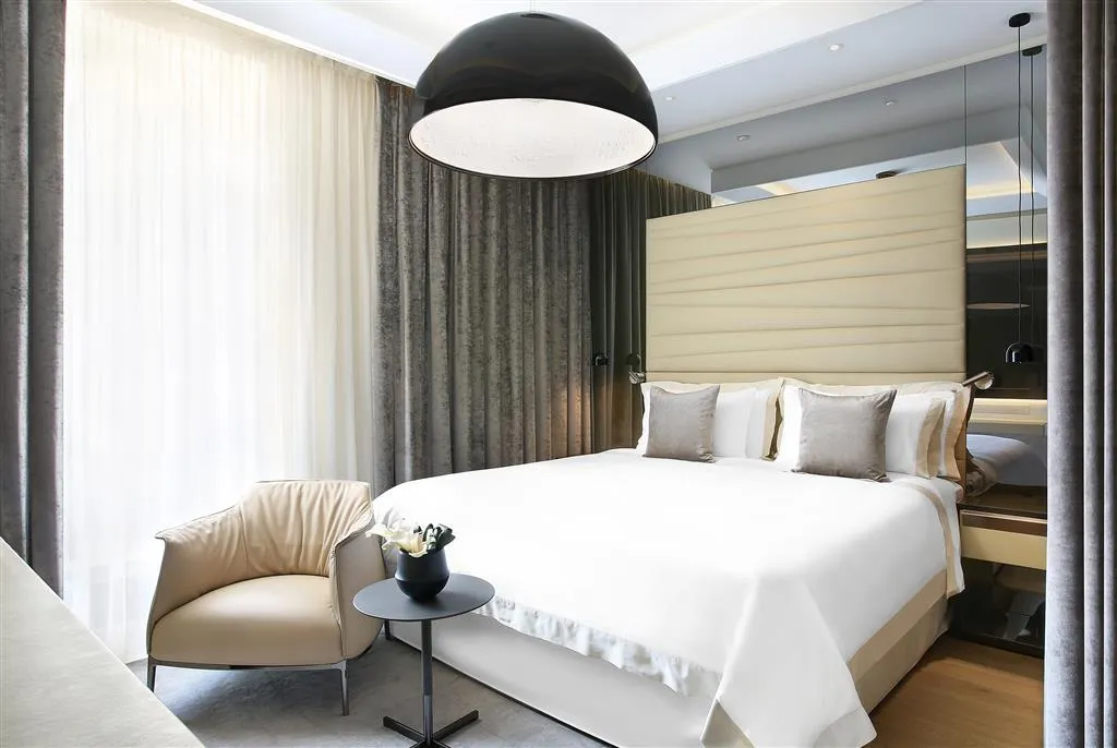 Room, Excelsior Hotel Gallia, a Luxury Collection Hotel, Milan