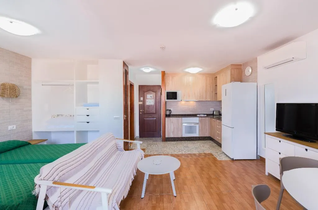 STUDIO CAPACITY 2 Room, Tinerfe Garden, Tenerife