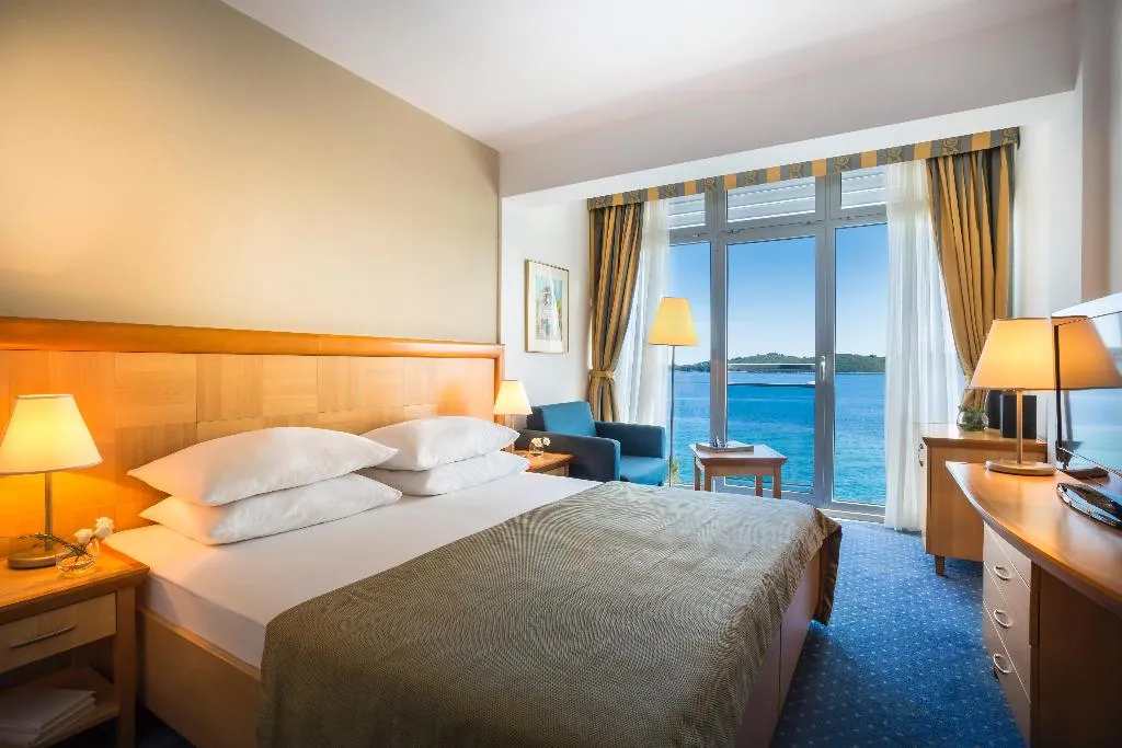 Room SUPERIOR SEA VIEW Room, Aminess Vival Grand Azur Hotel, Dubrovnik