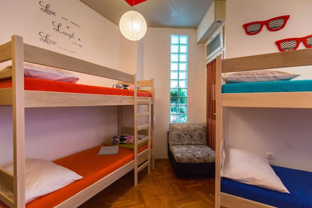 Room, Crazy House Hostel Pula, Istria