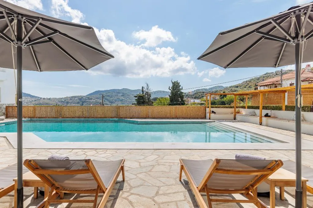 Pool, Aperitton, Skiathos