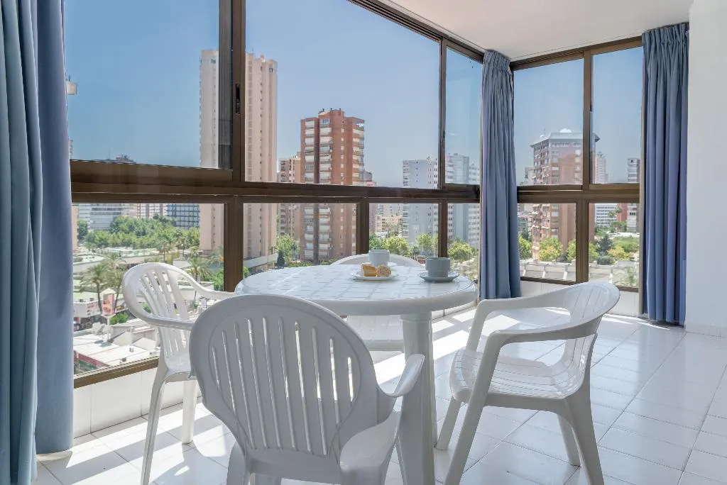 APARTMENT TWO BEDROOMS Room, Apart. Gemelos  2- Beninter, Costa Blanca