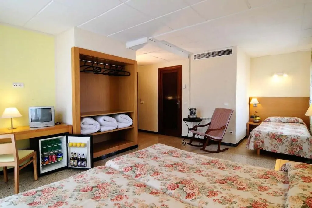 FAMILY ROOM STANDARD Room, Balear, Majorca