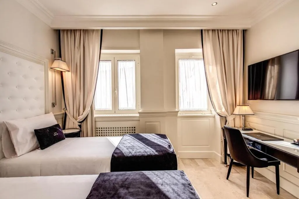 SINGLE STANDARD Room, Hotel Domus Mea, Rome