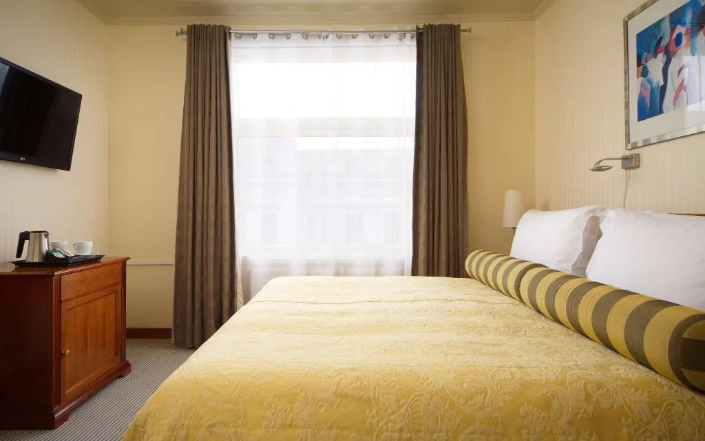 Room, Radisson Blu Ridzene Hotel, Riga