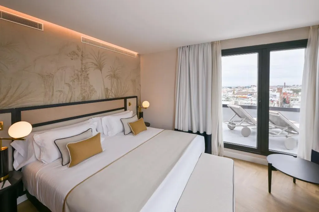 JUNIOR SUITE WITH TERRACE Room, Sercotel Sevilla Don Luciano, Seville