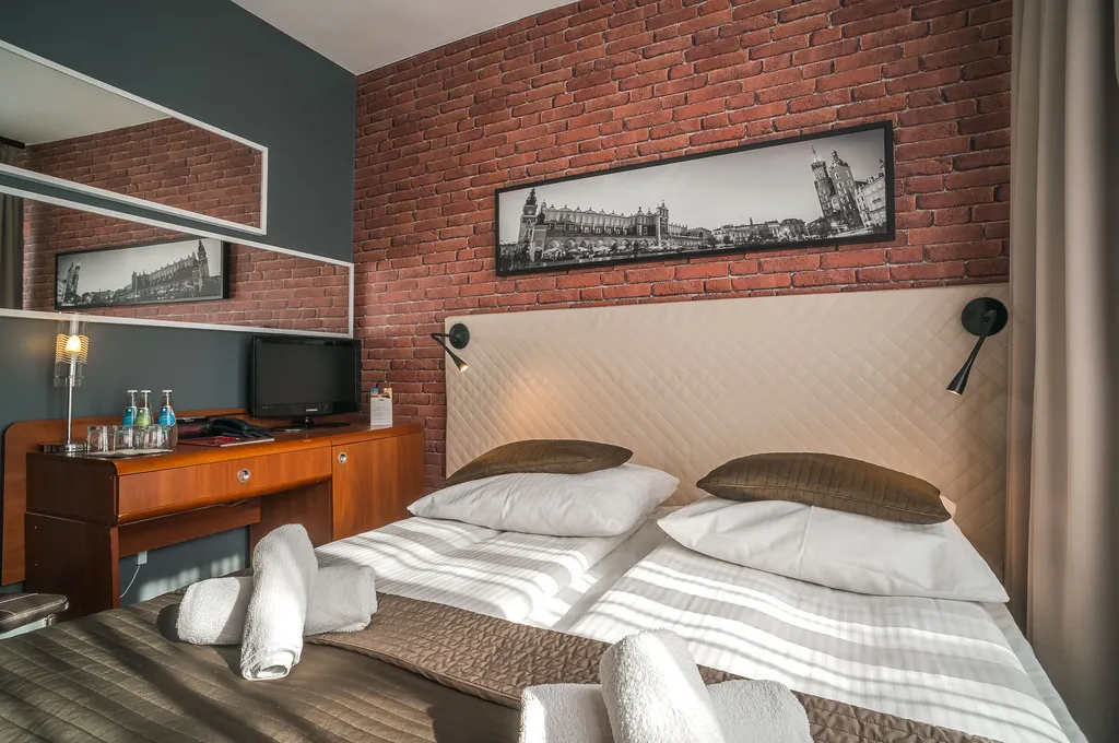 DOUBLE STANDARD Room, Delta, Krakow