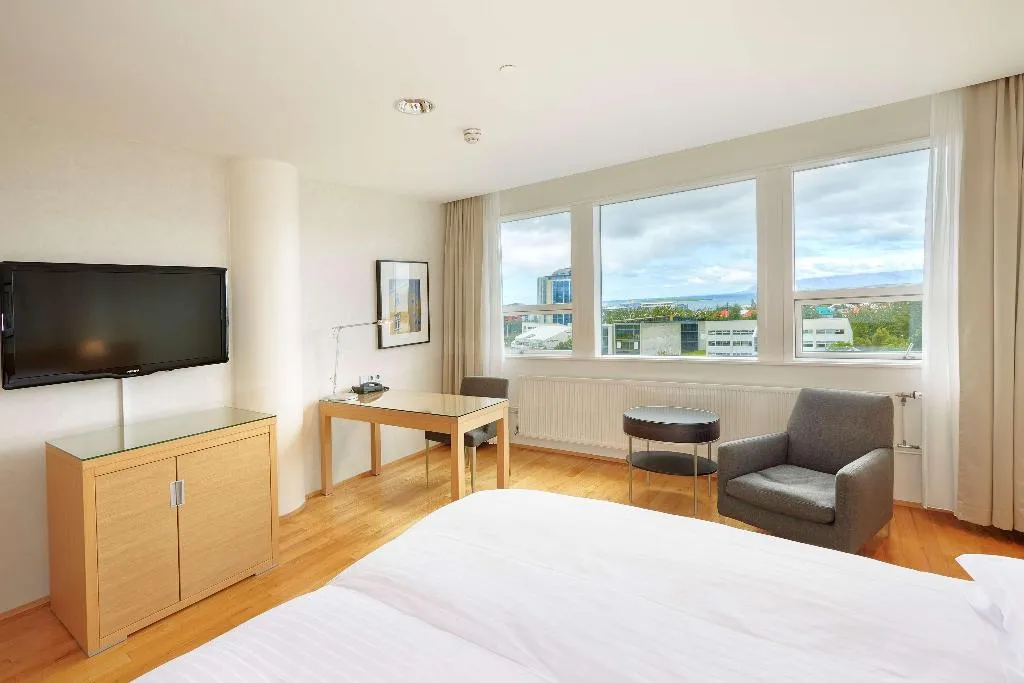 DOUBLE GUEST ROOM Room, Hilton Reykjavik Nordica, Reykjavik