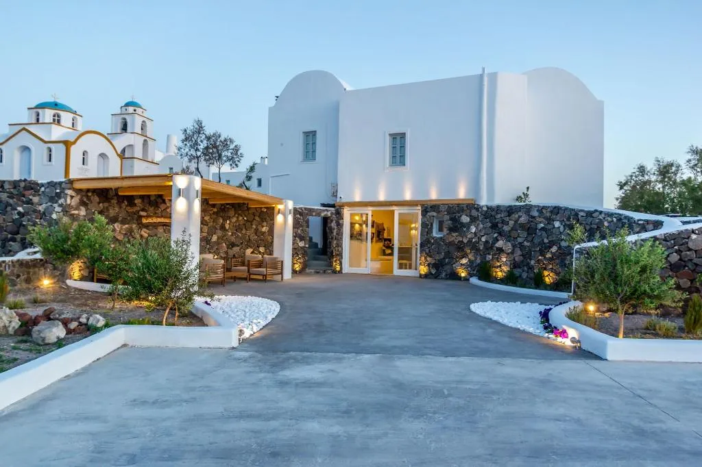 General view, Oia Suites, Santorini