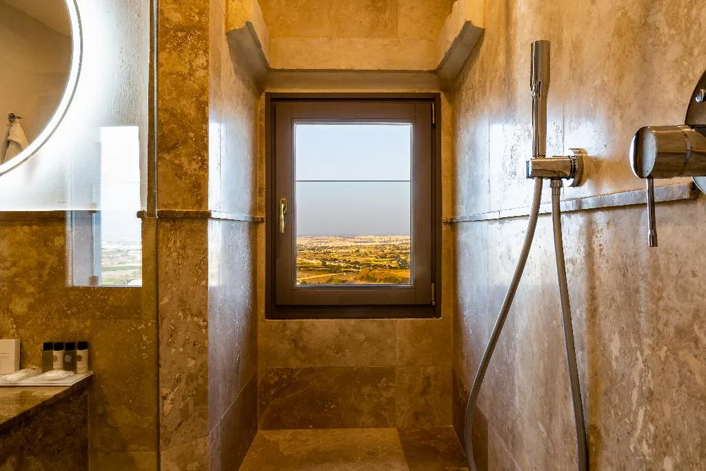 SINGLE DELUXE Room, The Xara Palace Relais and Chateaux, Malta