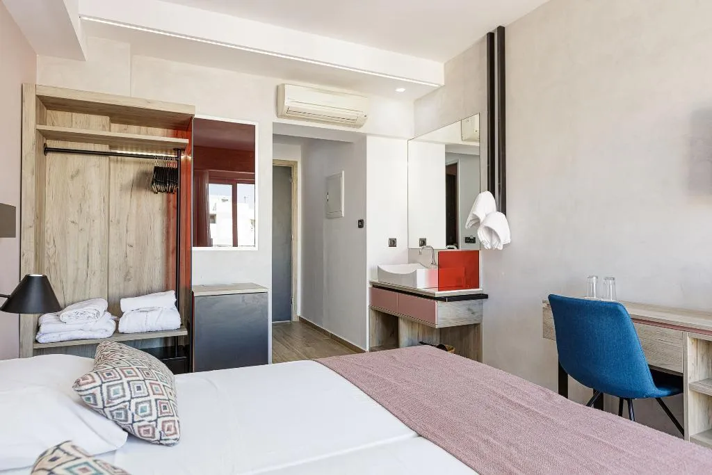 Double or Twin ECONOMY Room, Jo An Palace, Crete