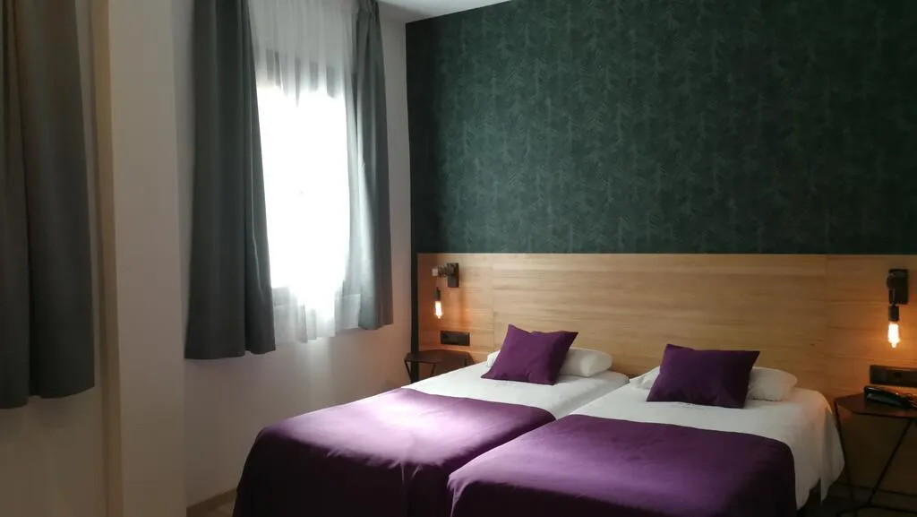 TWIN SUPERIOR Room, Hotel Cantón, Barcelona