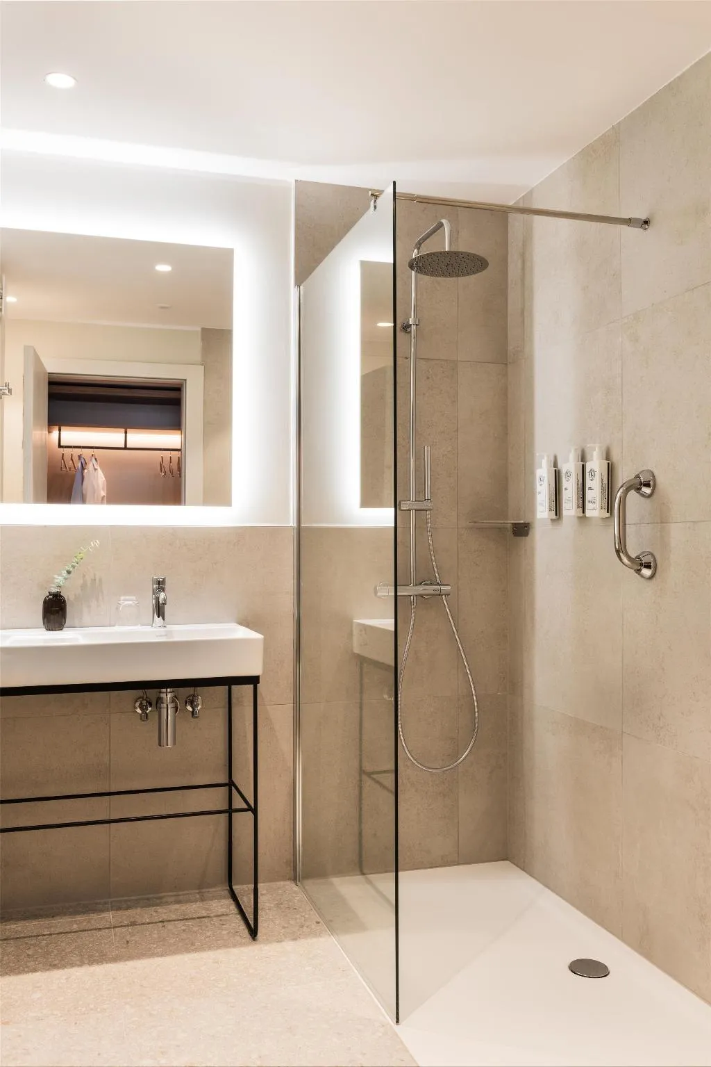 JUNIOR SUITE KING SIZE BED Room, Ambasciatori Hotel Venice Mestre, Tapestry Collec, Venice