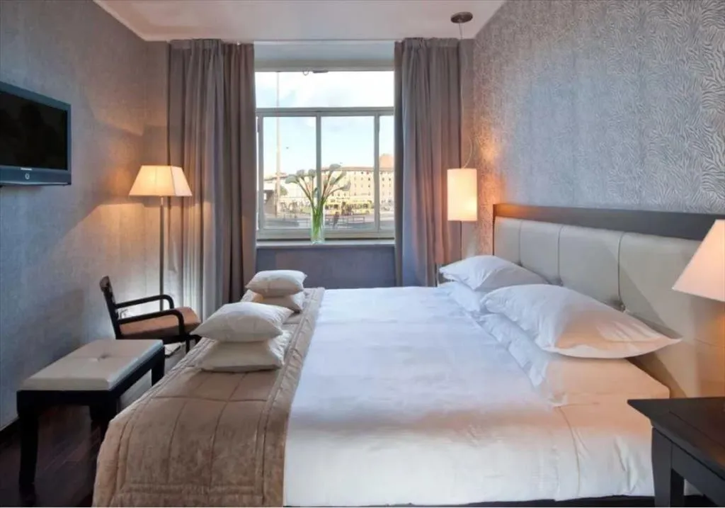 Double or Twin ECONOMY Room, c-hotels Ambasciatori, Florence