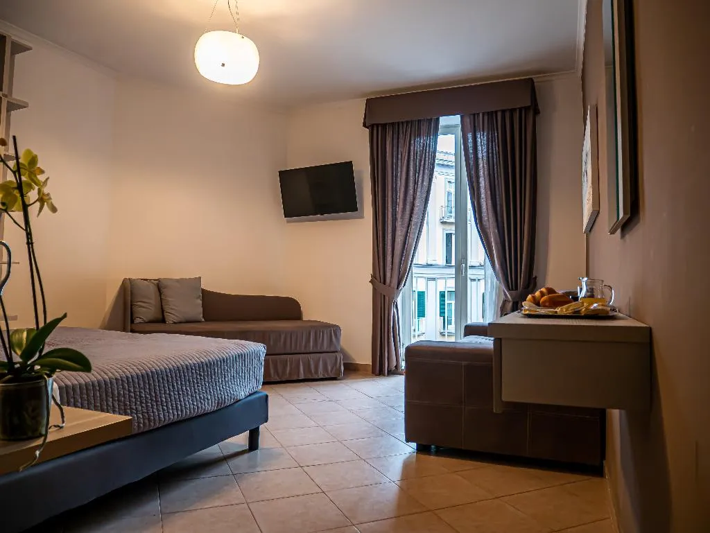 DOUBLE SUPERIOR Room, San Marco, Naples
