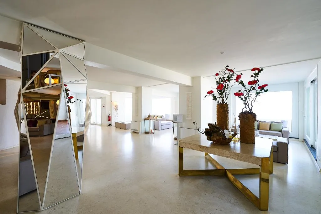 Lobby, Oasi Di Kufra, Rome