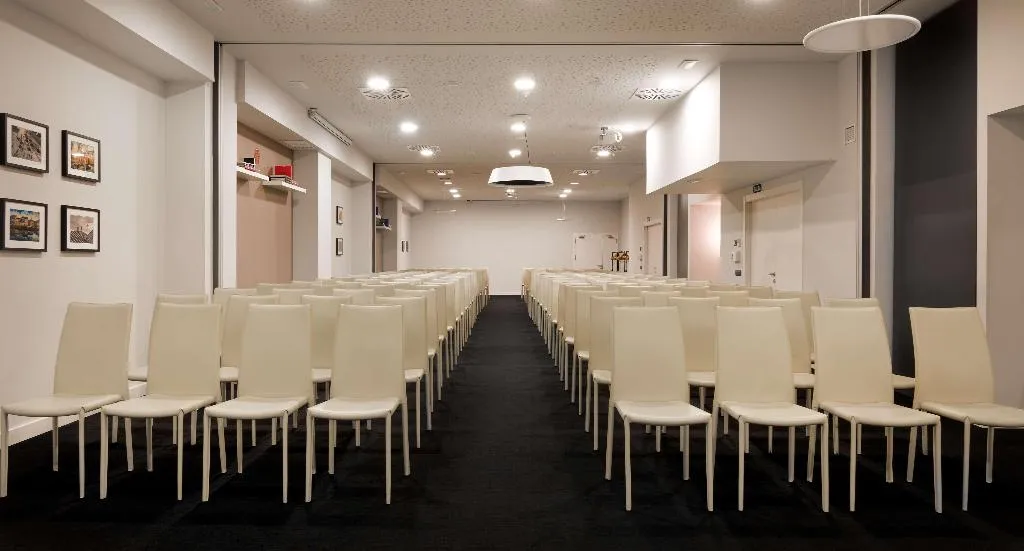 Conferences, NH Collection Madrid Suecia, Madrid