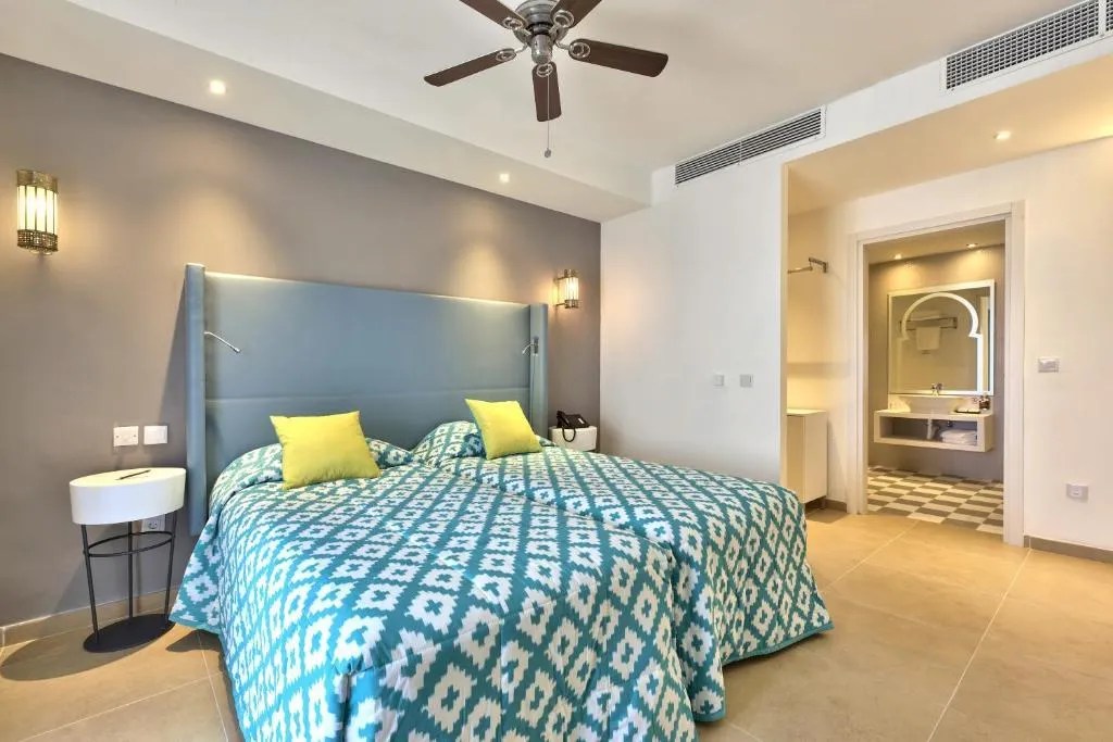 SUITE WITH BALCONY Room, db San Antonio Hotel + Spa - All Inclusive, Malta