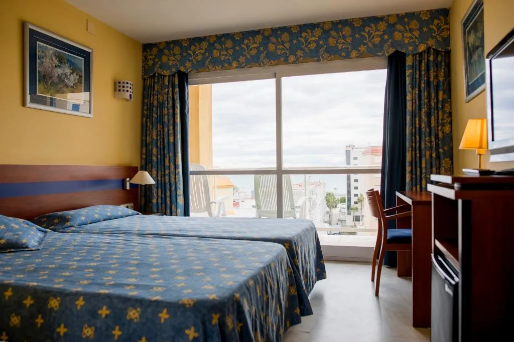 Double or Twin WITH TERRACE Room, Biarritz, Valencia