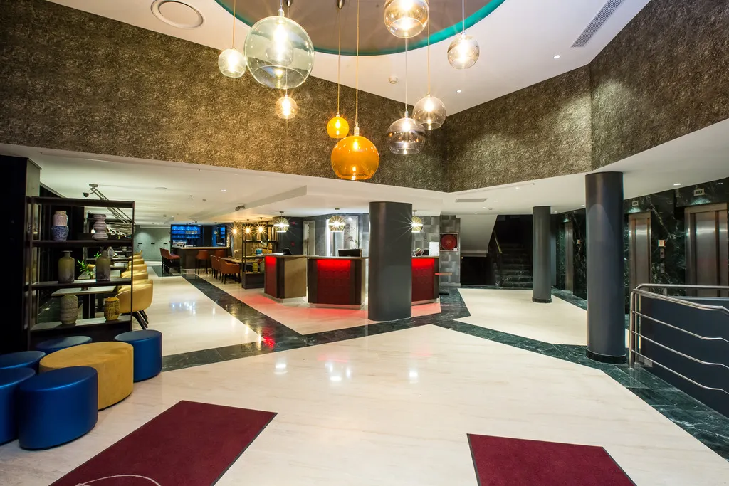 Lobby, Leonardo Hotel Madrid City Center, Madrid