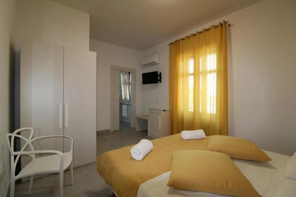 Room, B&B Villa Bea, Palermo