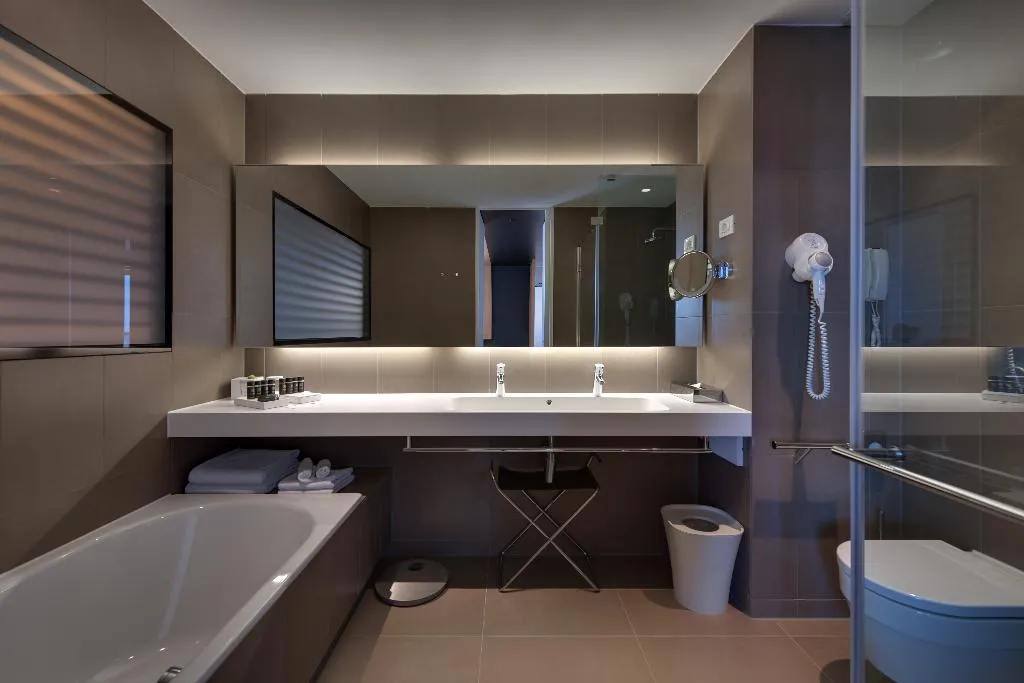 SUITE STANDARD Room, Lone Hotel by Maistra Collection, Istria