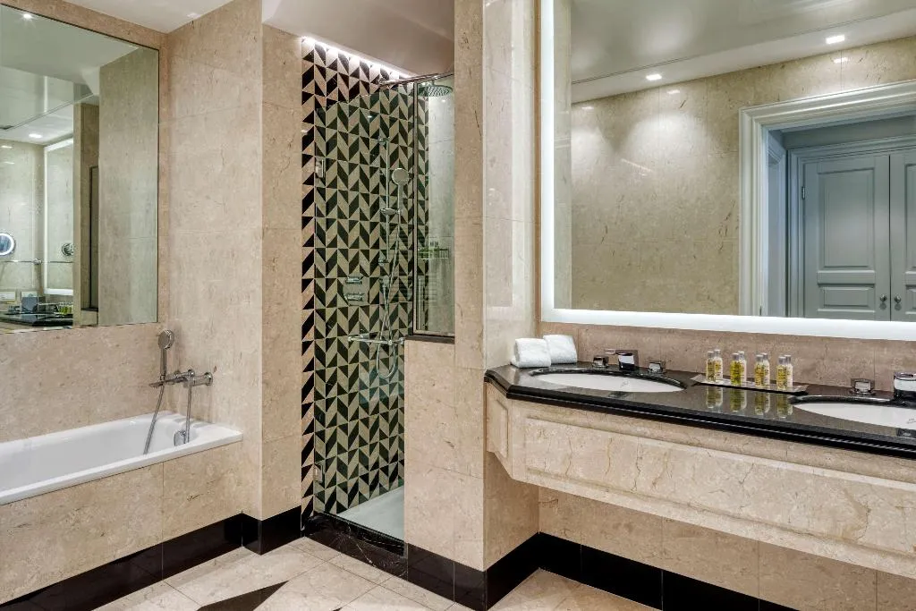 SUITE STANDARD Room, Hilton Molino Stucky Venice, Venice