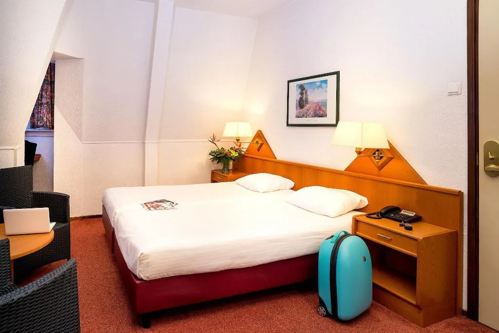 Room, Owl Hotel, Amsterdam