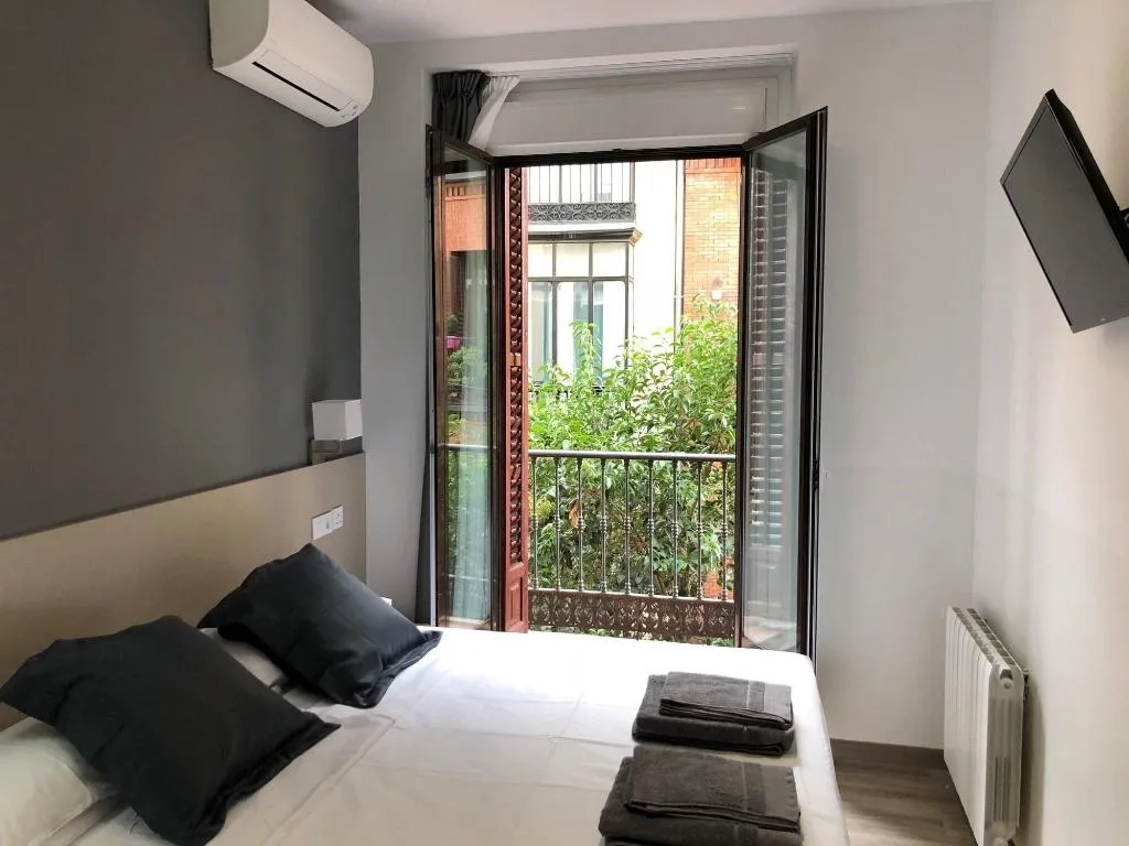 Room, Hostalin Madrid Atocha, Madrid