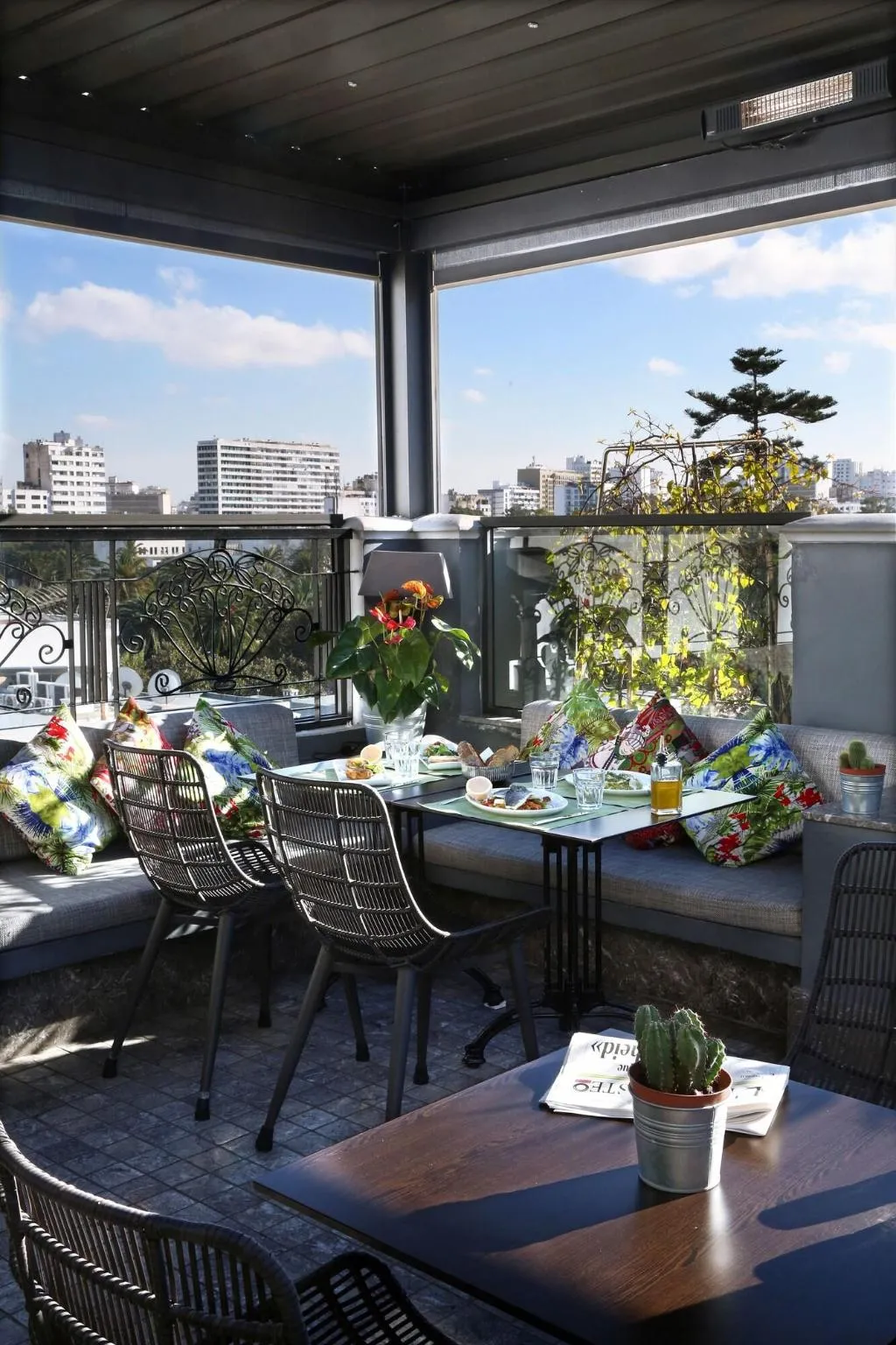 Terrace, Hôtel Le Doge Casablanca, Casablanca