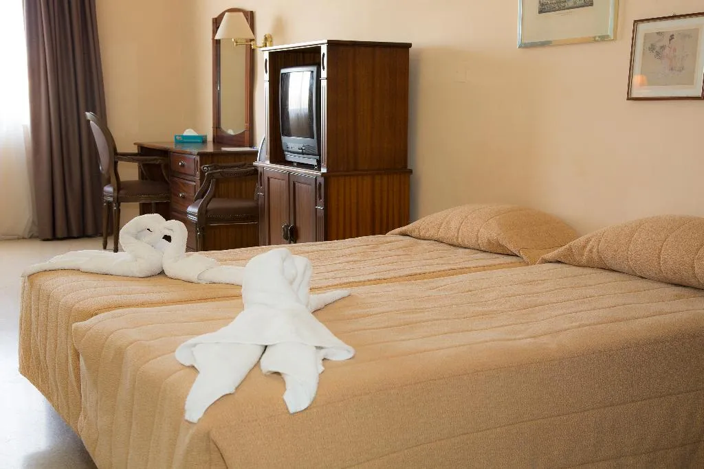 APARTMENT ONE BEDROOM Room, The Bugibba Hotel, Malta