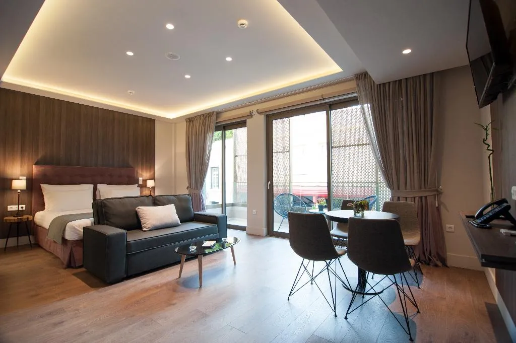 Double or Twin LUXURY Room, Athens Platinum Rooms And Suites, Athens