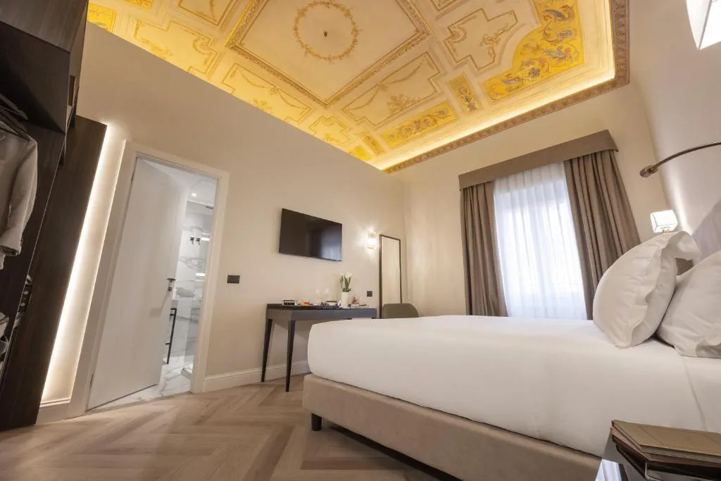 JUNIOR SUITE STANDARD Room, BH Hotel Roma, Rome